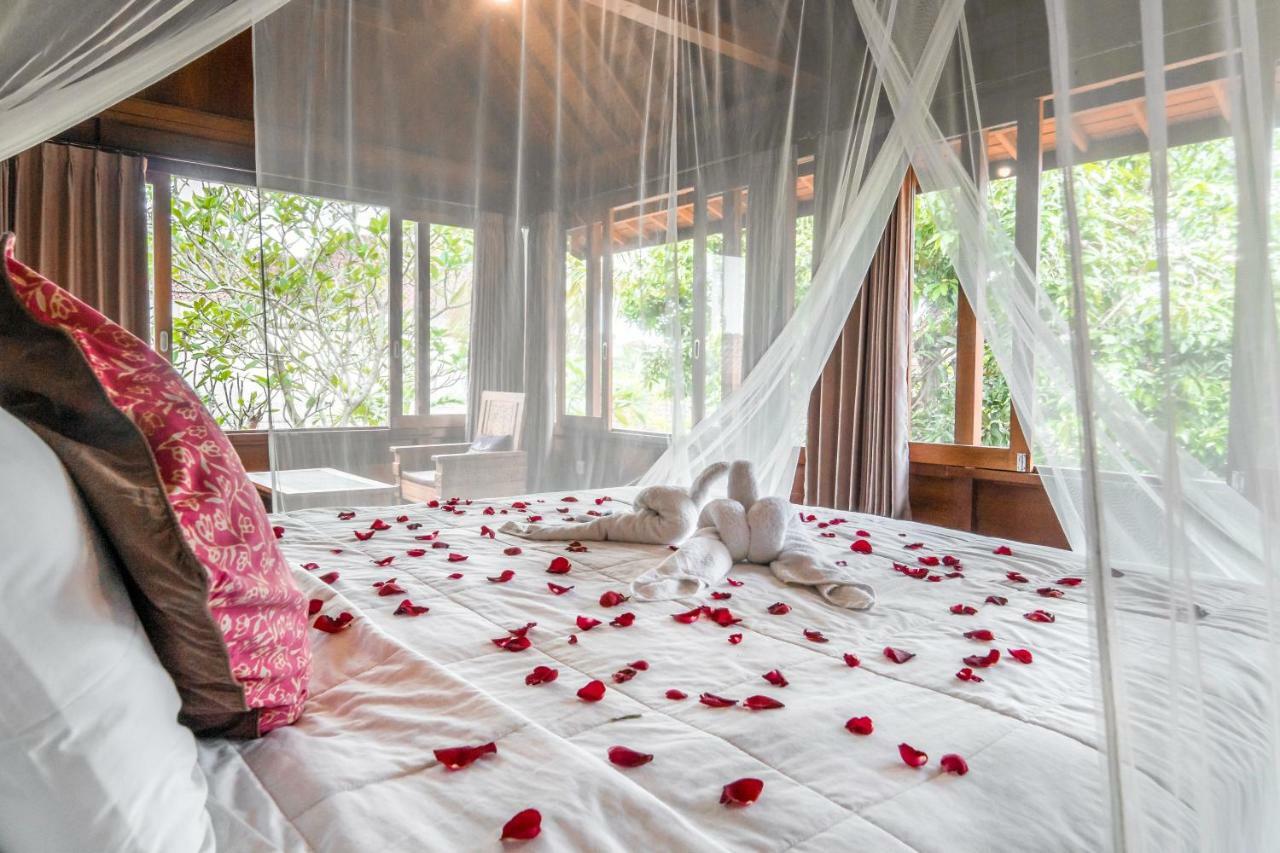 Sari Bamboo Bungalows Ubud Esterno foto