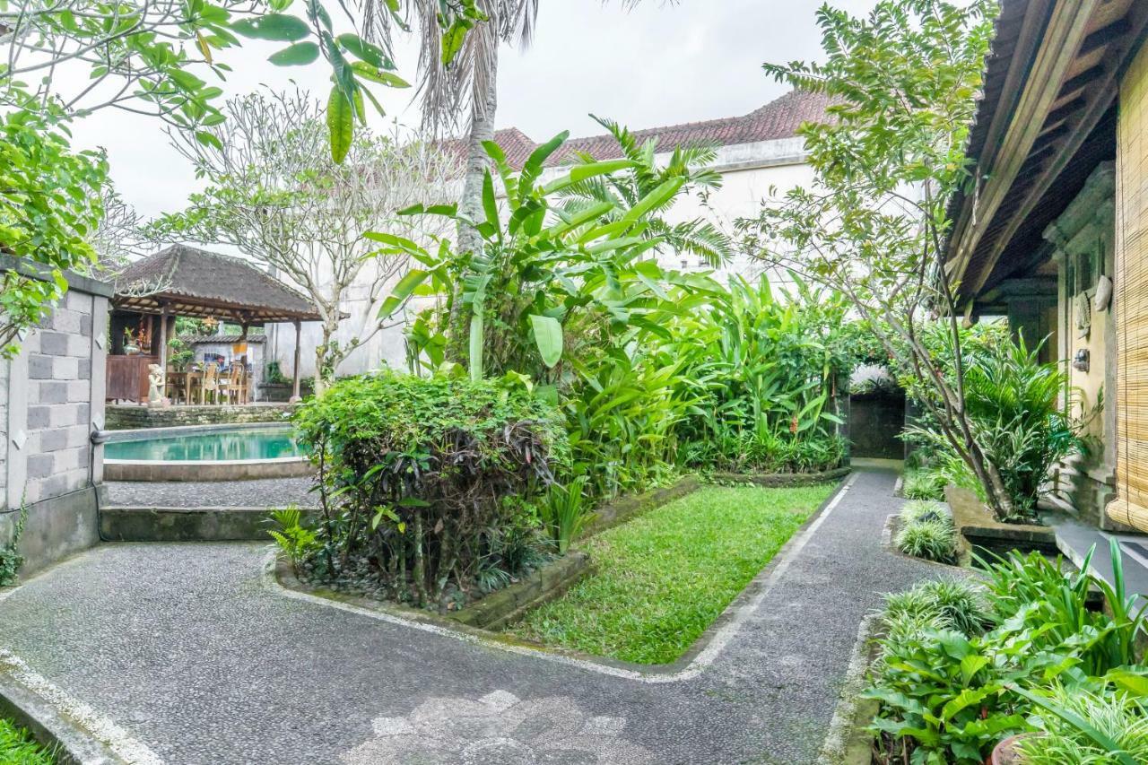 Sari Bamboo Bungalows Ubud Esterno foto